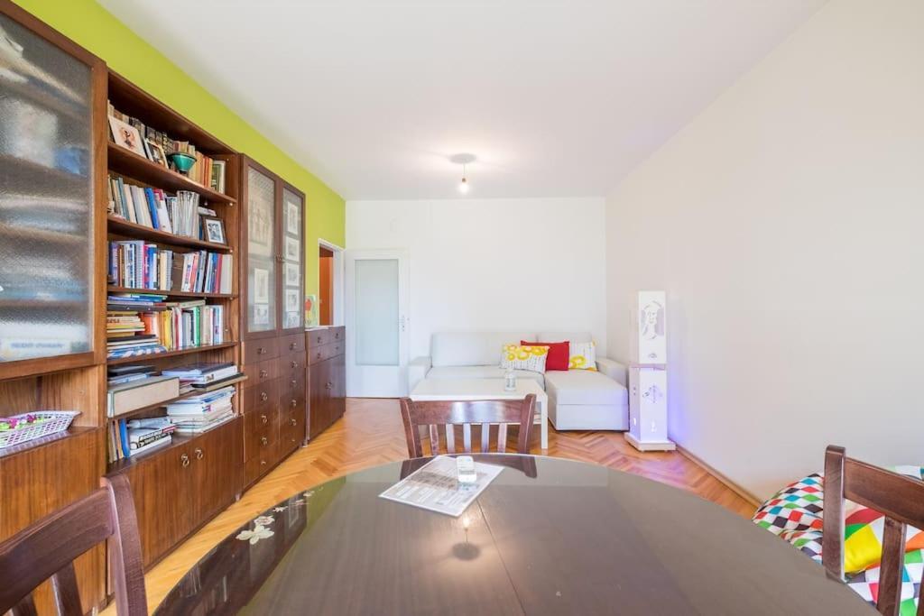 Beautiful Flat In Central Location By Flat Mаnager Sófia Exterior foto